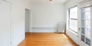 2876-2900 N Clark Gallery 61