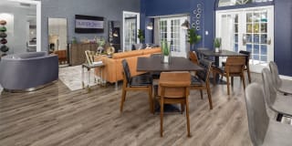 1801 Metro West Gallery 28