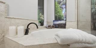 10432 W Avalon Drive Gallery 43