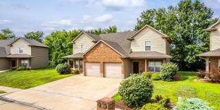 Jenne Hill Townhomes & Seasons Brook Estates Gallery 1