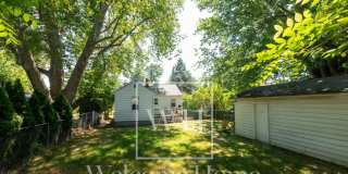 Vintage Home with Room to Entertain Gallery 1
