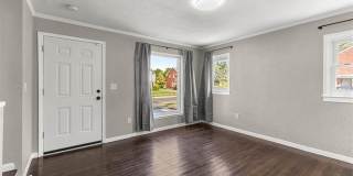 10842 Nottingham Road Gallery 6