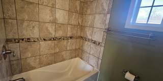 1055 Kenmore Avenue Gallery 12