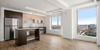 One Greenway Gallery 13