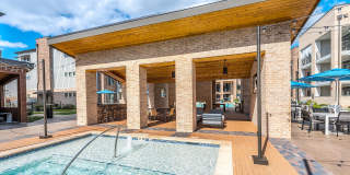 Reserve on Kingsland Gallery 60