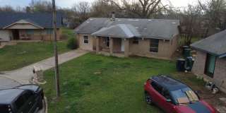 Charming 4-Bedroom Home with Spacious Yard! Gallery 4