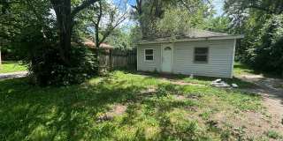 Charming home 2 bed 1 bath Gallery 1