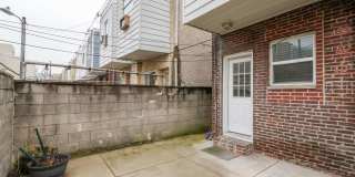Cozy 3 Bed in Whitman Gallery 11