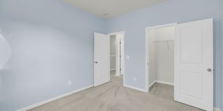 FIRST MONTHS RENT FREE WITH SIGNED 2 YEAR LEASE Gallery 21