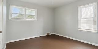 $1,250/month - 2 bedroom 1 bath Gallery 13