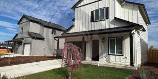 Newer Build- Ready for Move In Gallery 1