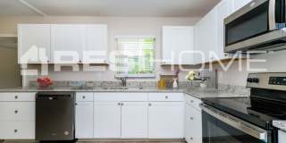 9483 Bayside Court Gallery 4