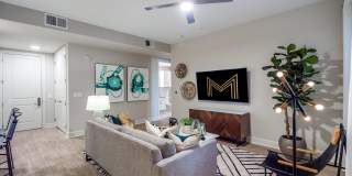 The Montrose at Buffalo Bayou Gallery 8