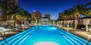 Amaray Las Olas by Windsor Gallery 19