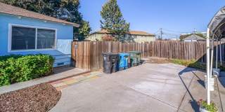 East Palo Alto Duplex for Rent - $3,000/mo Gallery 1