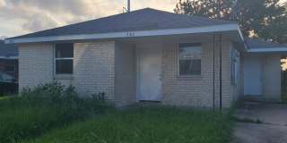 3218 Pakenham Drive Gallery 1