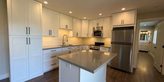 Nicely remodeled 1 bedroom Suite, All utilities paid + WiFi Gallery 6