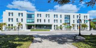 5010 BARRINGTON CIRCLE Gallery 66