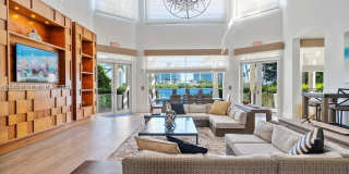 3175 NE 184th St Gallery 16