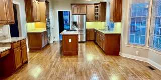 5920 INTERLACHEN Court Gallery 3