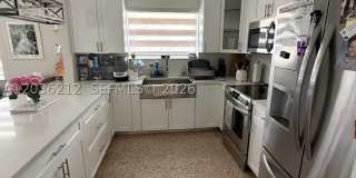875 W 72nd Pl Gallery 3