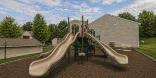 Meadow View Apartments & Townhomes Gallery 31