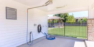 Windsor at Manhattan Gallery 98