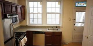 Stunning 4-Bedroom Townhouse in the Heart of Manayunk! Available NOW! Gallery 12