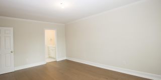 131 Racquet Lane Gallery 31