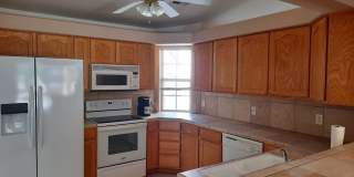 4 bedroom/2 bath Home available in Bullhead City in Desirable El Camino Village. Gallery 7