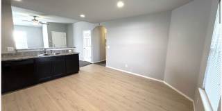 3/2 in Hickory Creek! Gallery 9