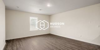 810 Walnut Avenue Gallery 8