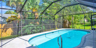 ***GREAT LOCATION***3 BEDS/2 BATHS ***SINGLE FAMILY POOL HOME***RECENTLY UPDATED*** Gallery 1