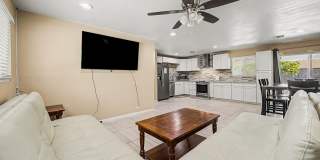 515 E VISTA DEL CERRO Drive Gallery 6