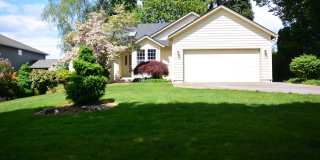 Beautiful NE Hazel Dell Home on Large Lot for Lease - 9404 NE 26th Ct. Gallery 1