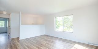1410 S River Rd Gallery 10