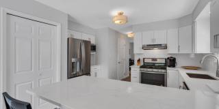 303 Salem Avenue Gallery 18