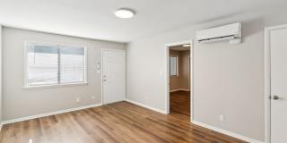 Robertson Avenue Flats Gallery 4