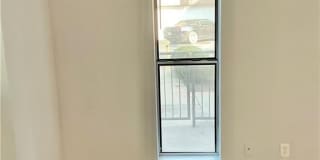 238 Walker Street SW Gallery 12