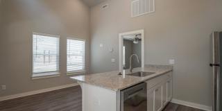 1 bedroom 1 bath home! Gallery 3