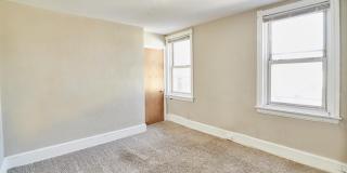 1916 W 7TH ST Gallery 11