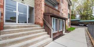 1315 S MAPLE Road Gallery 8