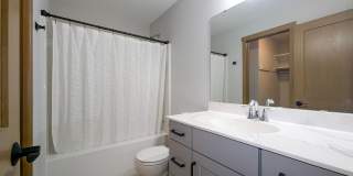 4 bedroom, 3 bathroom Home Gallery 18