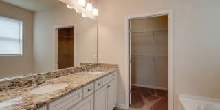 Gorgeous 4BR/2.5BA+Bonus executive home for lease in M'boro now! Triple Rockvale schools! Gallery 17