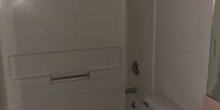 3 bed 2 bath Pet friendly Home Gallery 13
