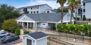 Douglas Landing Apartments Gallery 10