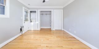 300 OKLAHOMA Avenue NE Gallery 13