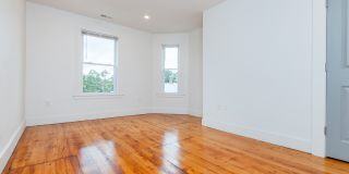 35 Woodman St - 2 Gallery 8