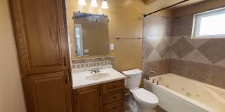 Beautiful eastside location Beautiful eastside location Gallery 44