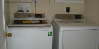 PORT WARWICK Gallery 14